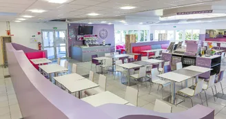SALLE DE RESATURANT.jpg