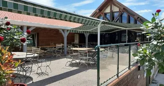 Bar restaurant du club house golf de l'ermitage (1).jpg
