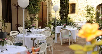 restaurant-cygne-de-la-croix-2.jpg
