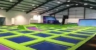 Rebound : Trampoline Park