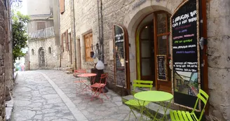 Entrée rue basse