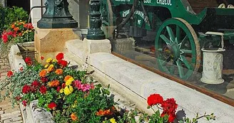 Fontaine de Saint-Loup-sur-Aujon