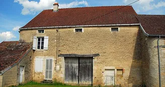Corps de ferme 19e à Villemoron