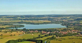 Lac de la Vingeanne Lac de la Vingeanne
