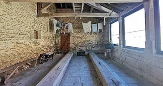 Lavoir du Badin à Noidant-le-Rocheux