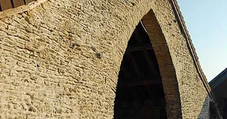 Grange médiévale de Musseau
