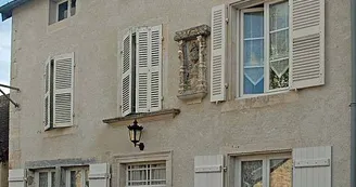 Maison à la Vierge à Auberive Maison à la Vierge à Auberive