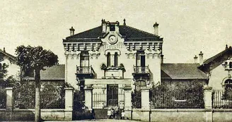 Carte postale de l'école ménagère de Montigny-le-Roi