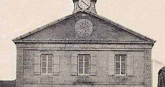 Carte postale de l'Hôtel de Ville de Clefmont