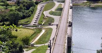 Aire de pique-nique et de jeux de Saint-Ciergues