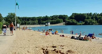 Plage du lac de Charmes