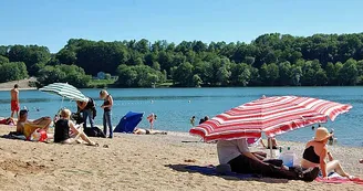 Plage du lac de Charmes