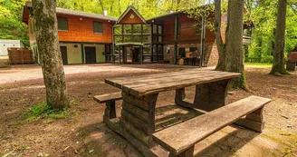 Aire de pique-nique - Chalet du Club Vosgien