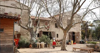 Ferme pédagogique Collet des Comtes_Marseille Ferme pédagogique Collet des Comtes_Marseille