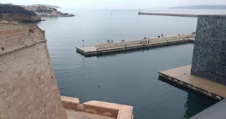 Darse du J4 près du Mucem_Marseille
