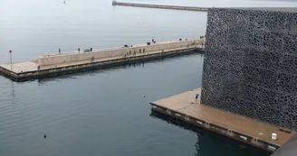 Darse du J4 près du Mucem_Marseille