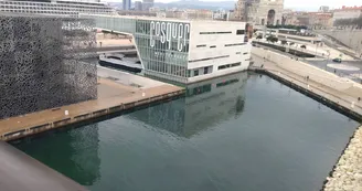 Darse du J4 près du Mucem_Marseille