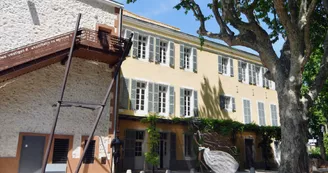 Vitrolles Tourisme Point Info