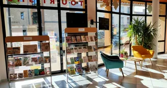 Bureau d'Information Touristique de Noves_Noves Bureau d'Information Touristique de Noves_Noves