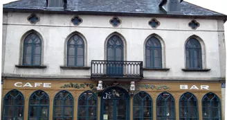 CAFE DES CHIENS