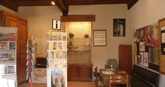 Point d'Information Touristique de Semur-en-Brionnais Point d'Information Touristique de Semur-en-Brionnais