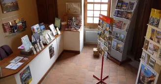 Point d'Information Touristique de Semur-en-Brionnais Point d'Information Touristique de Semur-en-Brionnais