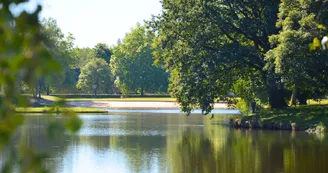 Lac Plaisance - Saint-Hilaire-les-Places Lac Plaisance - Saint-Hilaire-les-Places