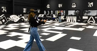 EVA Réalité virtuelle Team Building - 12-2030 EVA Réalité virtuelle Team Building - 12-2030