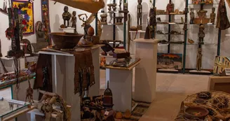 Cabinet de curiosités africaines
