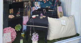 La malle enchantée : boutique d'artisans, créateurs et producteurs La malle enchantée : boutique d'artisans, créateurs et producteurs