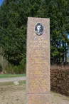 Stèle Alice Arteil