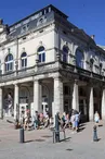 Office de Tourisme et théâtre